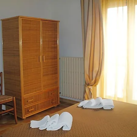 100 Mt Mare Bed and breakfast
